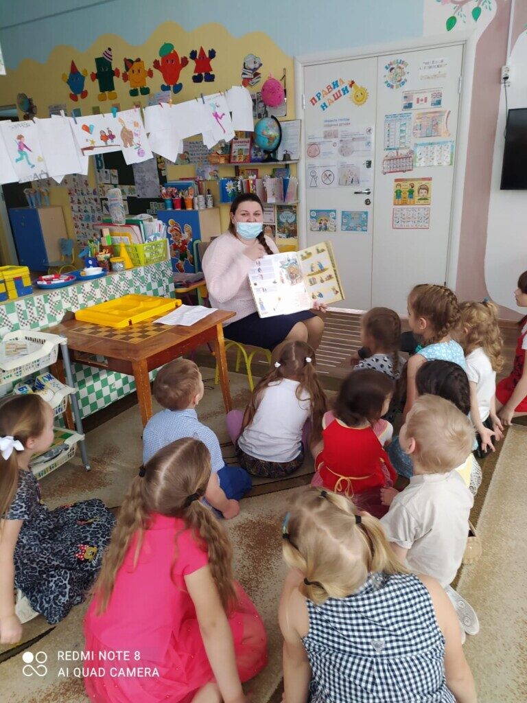 В г. Стрежевом и в г. Колпашево в детских садах прошли праздничные  мероприятия, посвященные Благовещению | 10.04.2022 | Томск - БезФормата