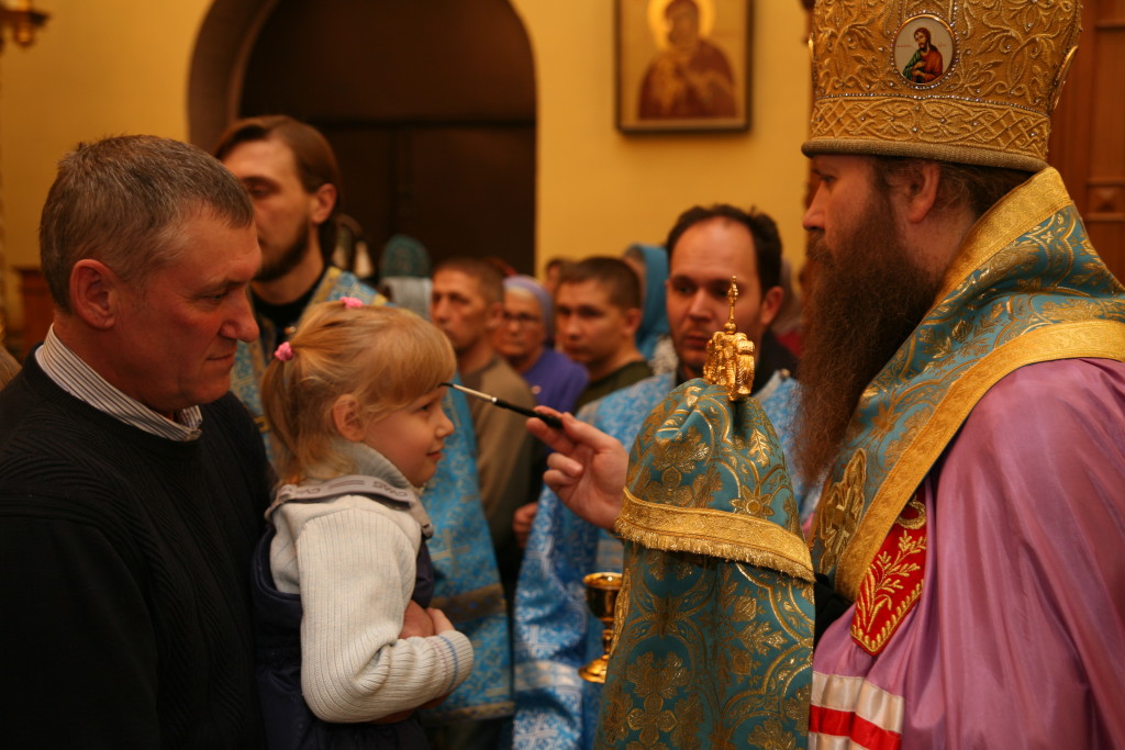 Сокол Магаданская область храм Всецарица